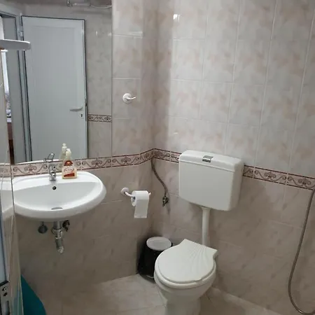 Juja Penzion 2*
